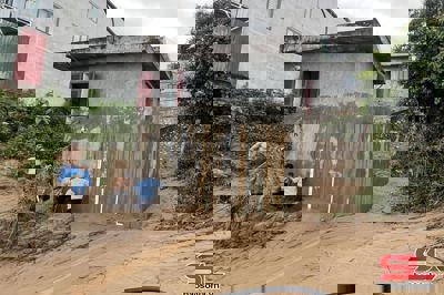 Nỗ lực cấp nước sạch phục vụ nhân dân sau lũ